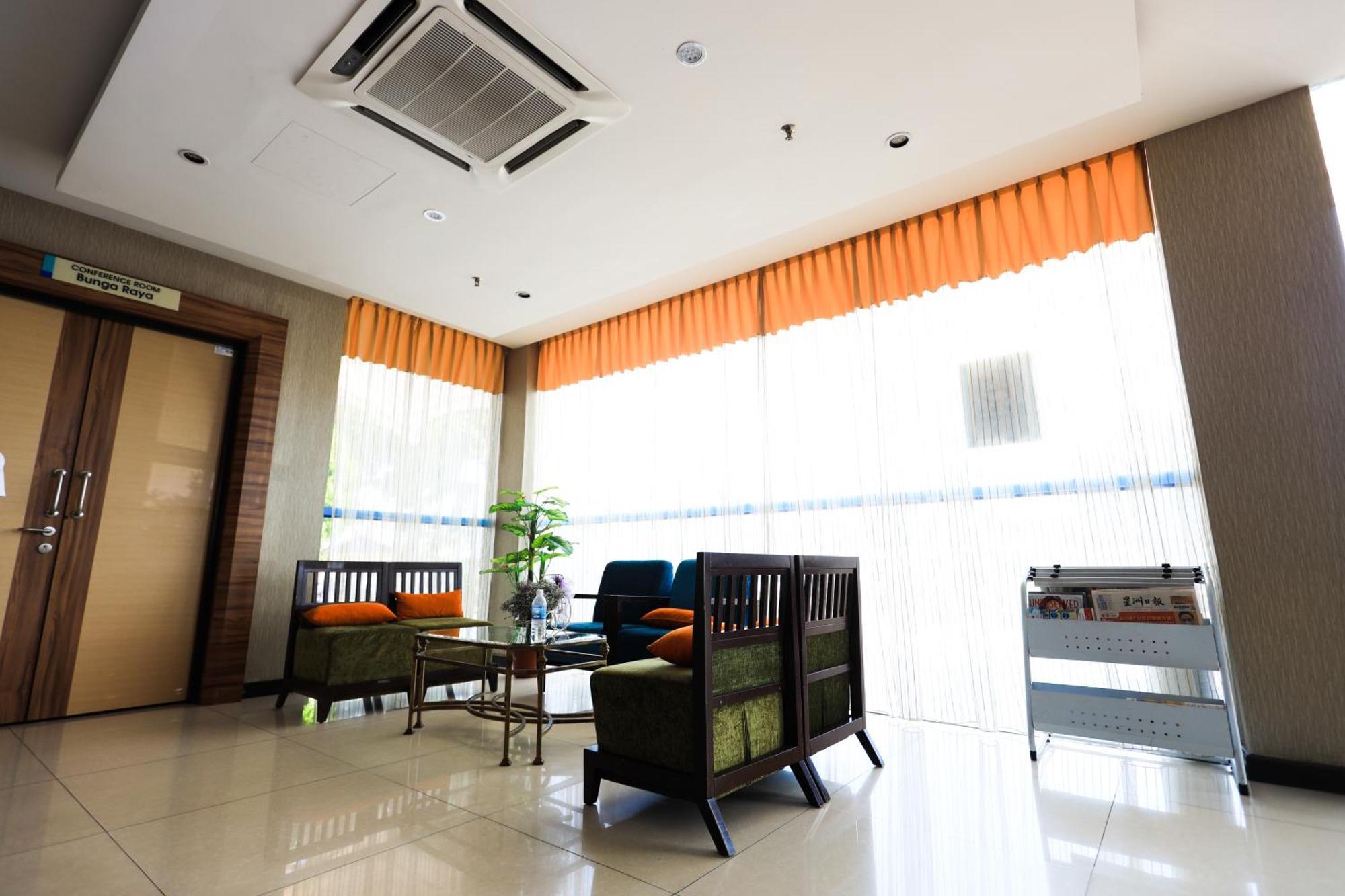 Paradise Spa Hotel Port Dickson Exterior photo